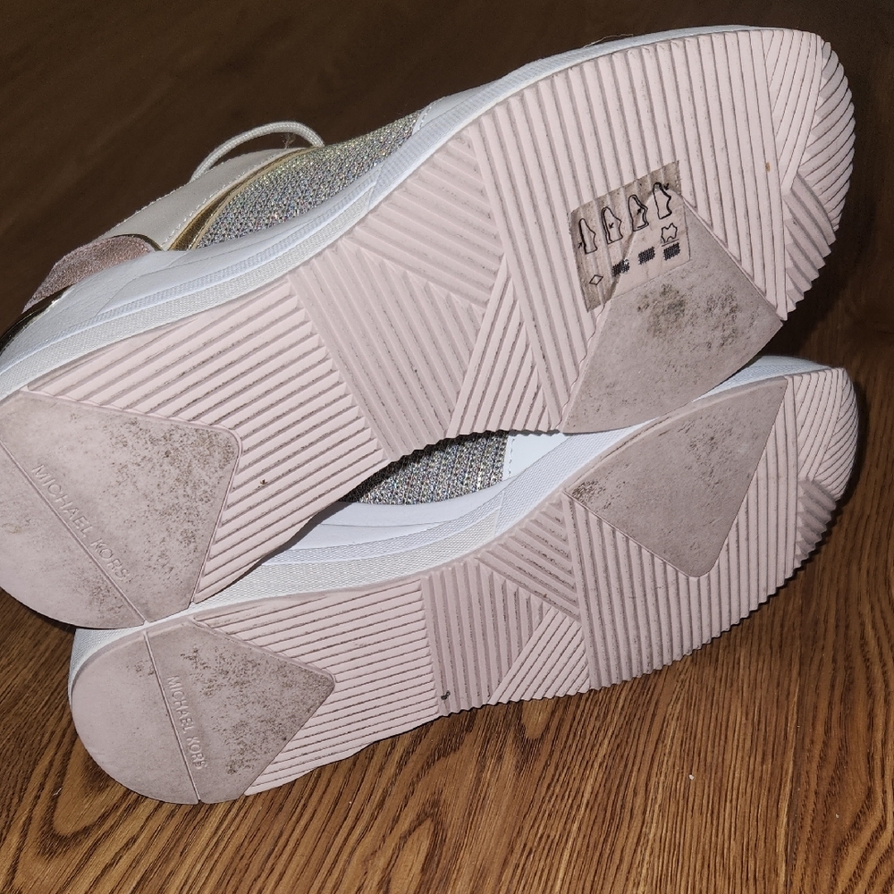 Michael Kors White With Blush & Gold Glitter Sneakers, Size 6.5M - Picture 10 of 11